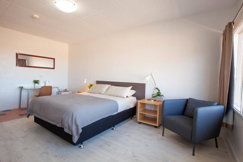 EUCLA MOTOR HOTEL - Darwin Tourism 25