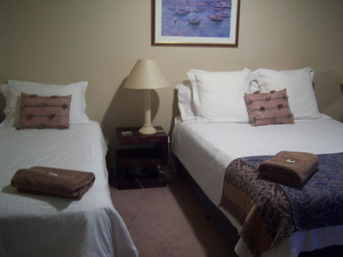 Scarborough - Oceanview 2 Bed, 2 Bathroom Apartment - Darwin Tourism 12