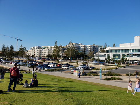 Scarborough - Oceanview 2 Bed, 2 Bathroom Apartment - Darwin Tourism 4