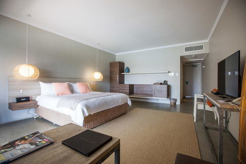 The Marina Hotel - Mindarie - Darwin Tourism 4