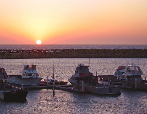The Marina Hotel - Mindarie - Darwin Tourism 16