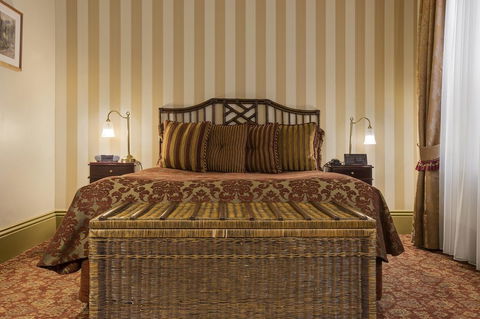 Hadley\'s Orient Hotel - Darwin Tourism 30