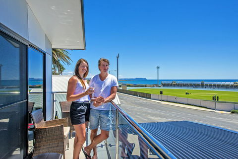 Burnie By The Bay Apartments - Darwin Tourism 10