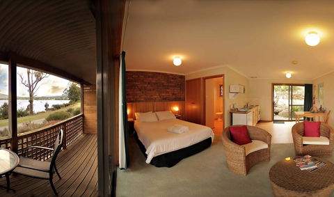 Driftwood - Darwin Tourism 1