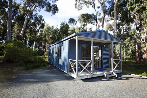 Seven Mile Beach Cabin And Caravan Park - Darwin Tourism 2