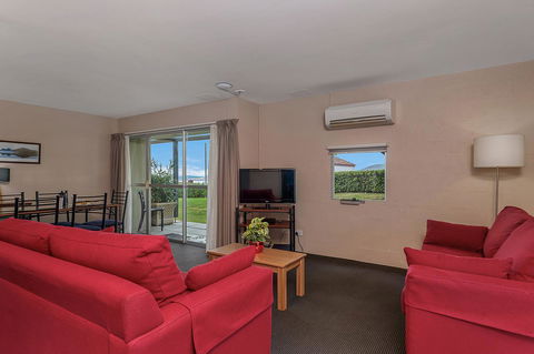 Bay View Villas - Darwin Tourism 7