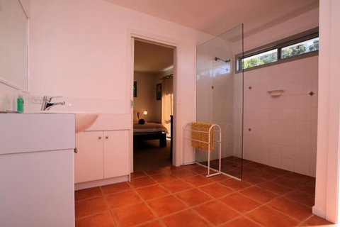 Suntrap Cove Bicheno - Darwin Tourism 32