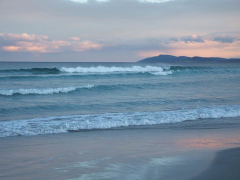 Seymour Waves - Darwin Tourism 19