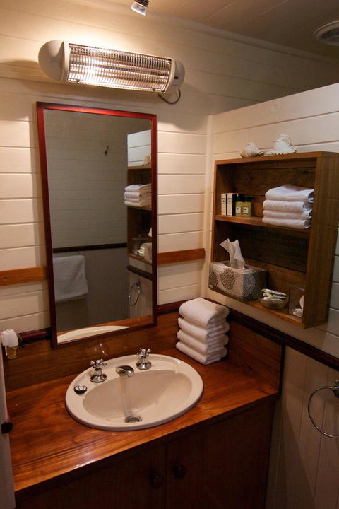 Hamlet Downs Country Accommodation - Darwin Tourism 38