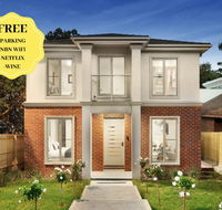 NEW Inner Melb Luxury Modern Grand Holiday House - Great Location Wifi Parking - Darwin Tourism