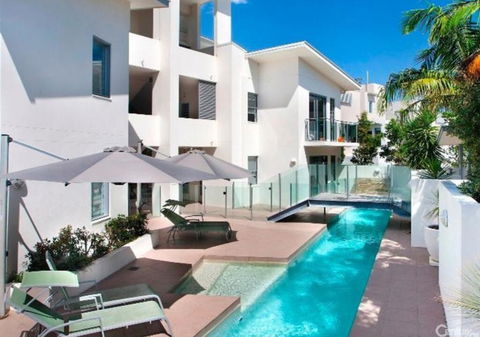 NEW Sunshine Beach Family Escape 3 Bedroom With Free Wifi And Parking - Darwin Tourism 1