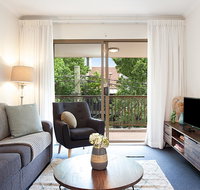 Newly-furnished 2-Bed Apartment with Gym and Pool - Darwin Tourism