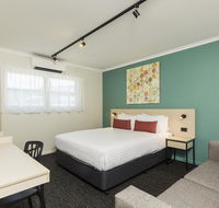 Nightcap At Balaclava Hotel - Darwin Tourism