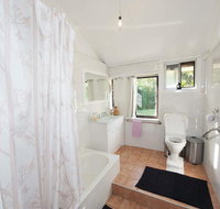 Nimbin waterfall retreat - Darwin Tourism