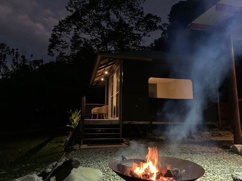 Noah Creek Eco Huts - Darwin Tourism 3