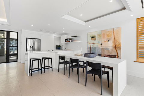 Noosa Court 3 - Darwin Tourism 3