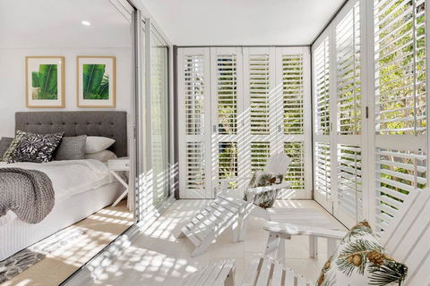 Noosa Heads Fabulous Two Bedrooms-Ocean Views! - Darwin Tourism 1