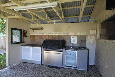 NORTH HEAVEN STATION 28 Alma St, North Haven - Darwin Tourism 1