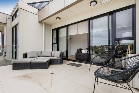 NORTH POINT RETREAT - MORNINGTON - Darwin Tourism 3