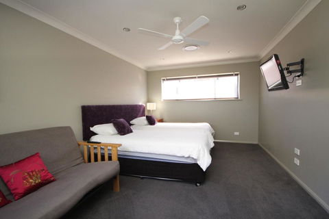 NORTHERN HAVEN-3/16 David Campbell St NH - Darwin Tourism 1