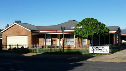 Numurkah Self Contained Apartments - The Mieklejohn - Darwin Tourism 1
