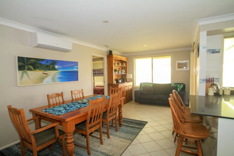 Ocean Break - At Berrara - Darwin Tourism 2