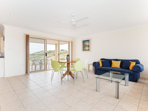 Ocean View Anna Bay', 23 Ocean Avenue - Darwin Tourism 2