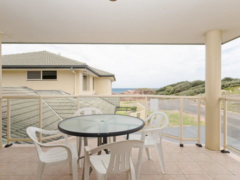 Ocean View Anna Bay', 23 Ocean Avenue - Darwin Tourism 0