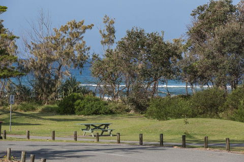 Oceanfront Beach House On Marine Parade - Darwin Tourism 2