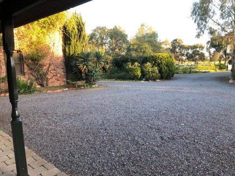 Olde Horsham Motor Inn - Darwin Tourism 0