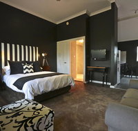 One Paddock Currency Creek Winery Villas