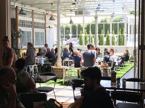 Oscars Hotel And Cafe Bar - Darwin Tourism 2