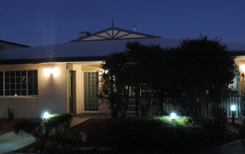 Outback Motel - Darwin Tourism 3