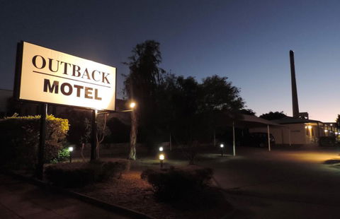 Outback Motel - Darwin Tourism 1