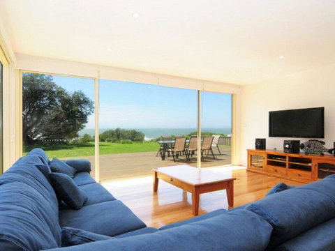 Pacific Views - Direct Access Onto Culburra Beach - Darwin Tourism 0