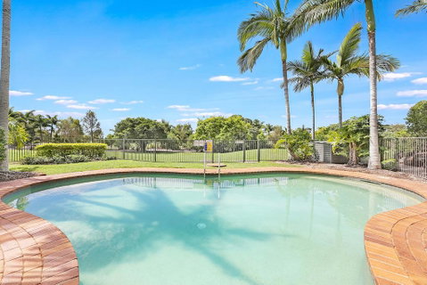 Palm Breeze - Darwin Tourism 1