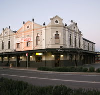 Peden's Hotel - Darwin Tourism