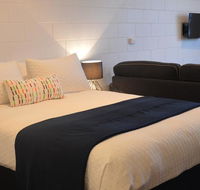 Penguin Seaside Motel - Darwin Tourism