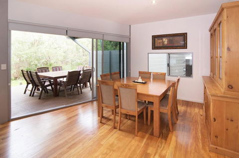 PEPPY TREE HOUSE - Darwin Tourism 1