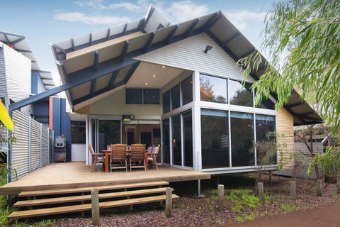 PEPPY TREE HOUSE - Darwin Tourism 3