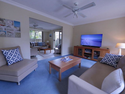 Perfect Family Accommodation - Darwin Tourism 0