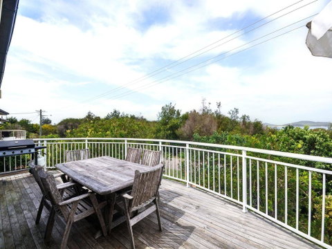 Pet Friendly - Barnacle - Darwin Tourism 1
