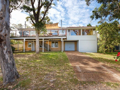 Pet Friendly 4 Bedroom Holiday Home - River Views - Darwin Tourism 0