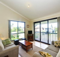 Pet Friendly on Pelican - Close to Myall River - Darwin Tourism