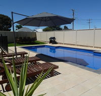 Ploughmans Motor Inn - Darwin Tourism