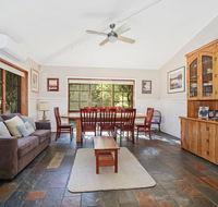 Porepunkah Elms - Holiday House - Darwin Tourism