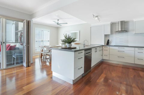 Privacy By The River, Noosaville - Darwin Tourism 3