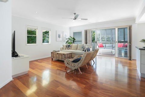 Privacy By The River, Noosaville - Darwin Tourism 1