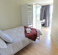 Private modern room - Plaza Building- in City Centre - Darwin Tourism