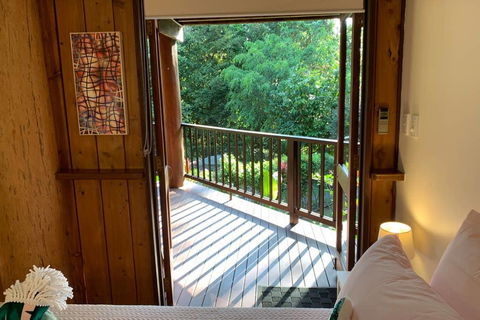 Private Rainforest Retreat With Lagoon Style Pool - Darwin Tourism 1